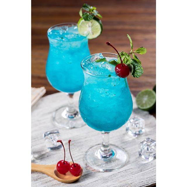 Minuman Blue Lagoon via Instagram @nyairasa