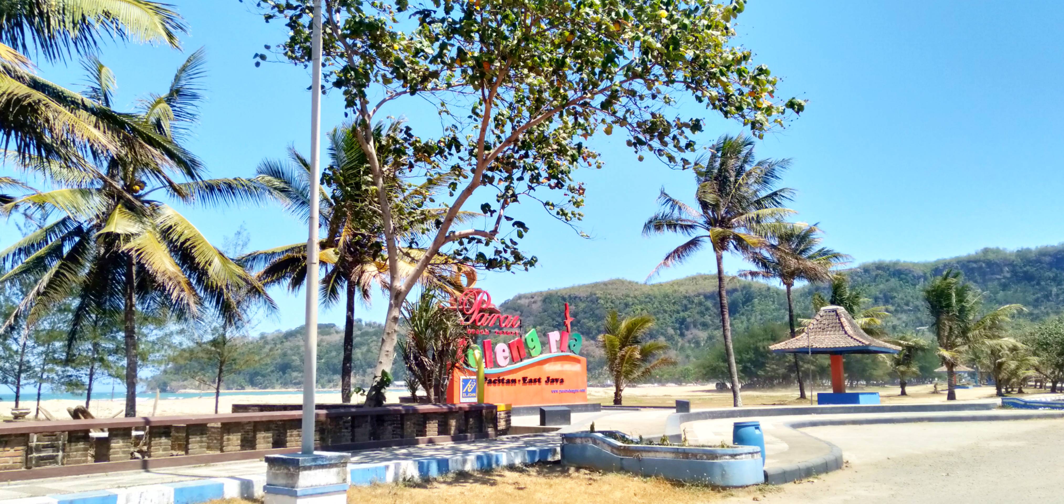 Paket Wisata Pacitan Di Villa Pinggir Pantai