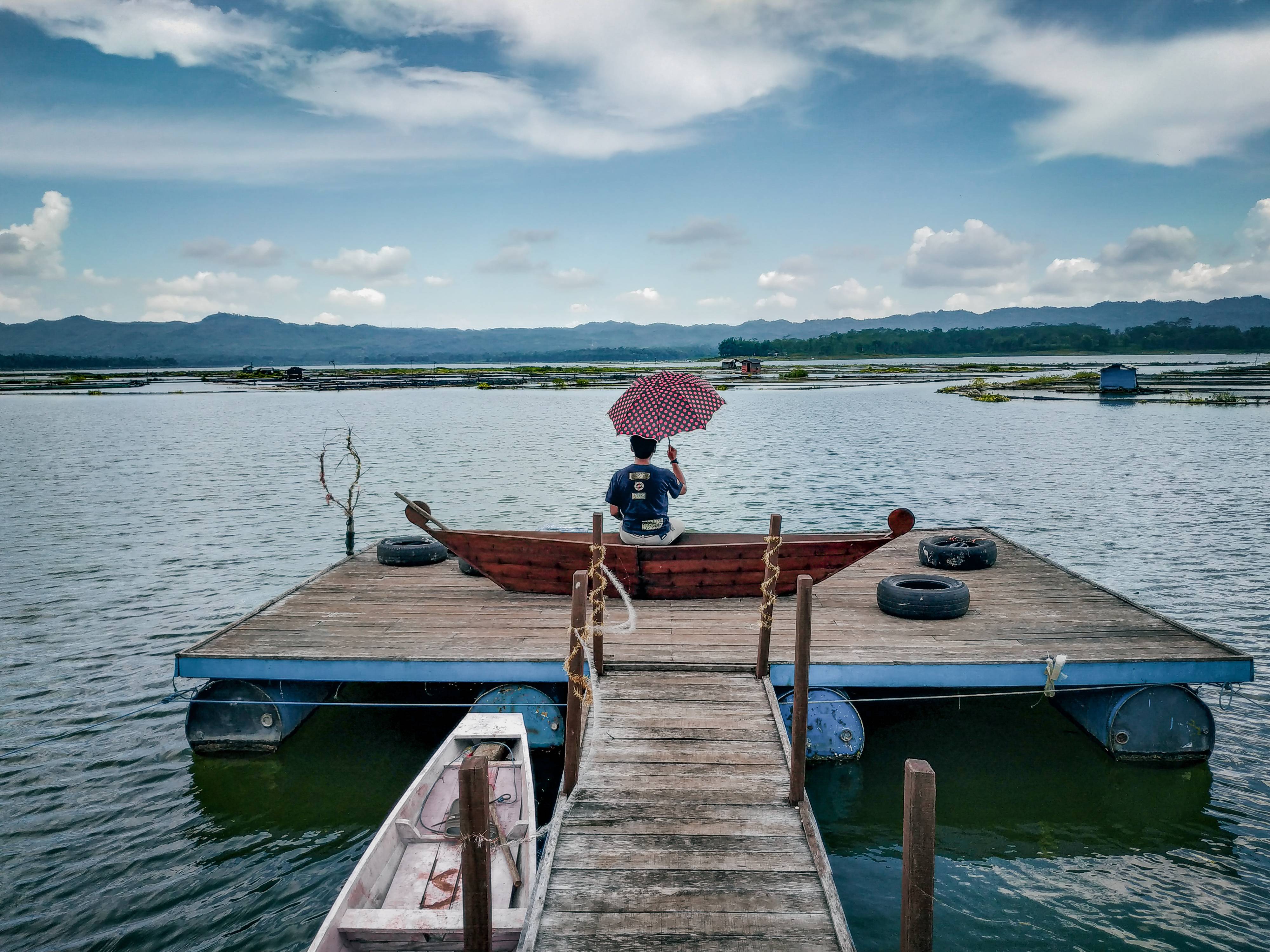 Spot Foto di Tengah Danau Jurang Toleh (c)Willy/Travelingyuk