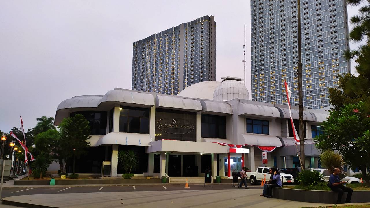 Jelajah Jakarta Pusat 100 Ribuan