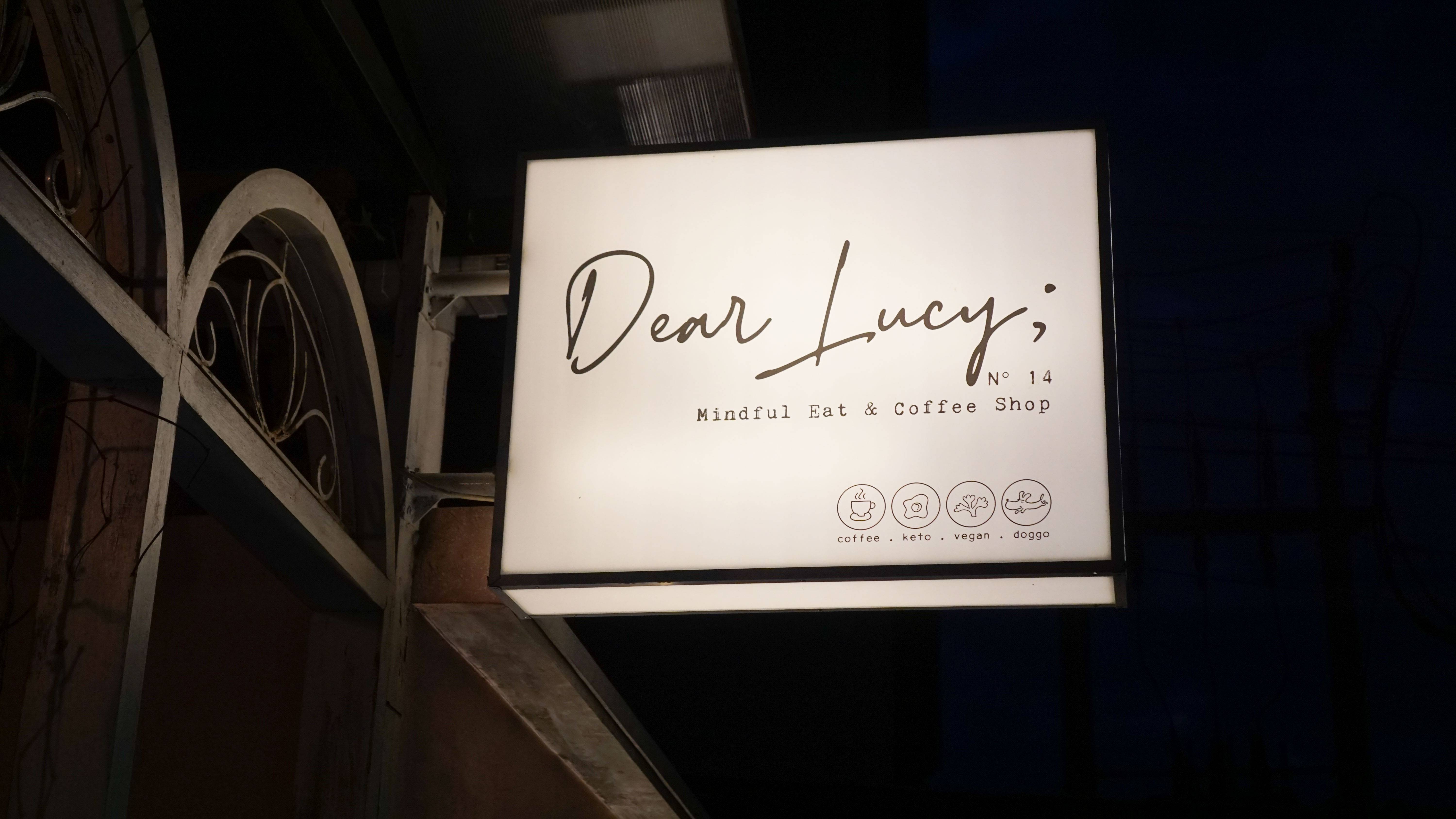 Dear Lucy Cafe