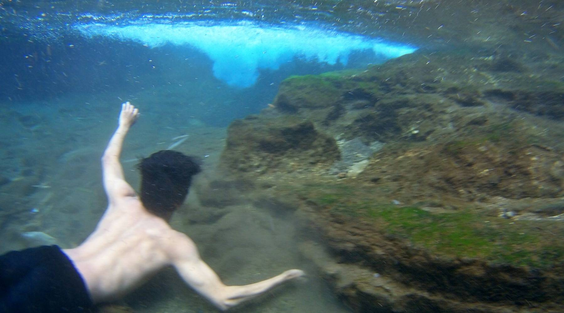 Underwater sumber pitu tumpang (arifharianto)